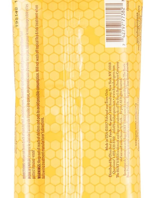Load image into Gallery viewer, Burt'S Bees for Cats Dander Reducing Wipes - Kitten and Cat Wipes for Grooming - Burts Bees Cat Dander Wipes, Cat Grooming Wipes, Pet Wipes Cats, Cat Cleaning Wipes, Natural Cat Wipes, Cat Fur Wipes
